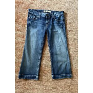 BKE Denim Lily Stretch Crop Jeans Size 28 Blue Mid Rise Flare Capri
